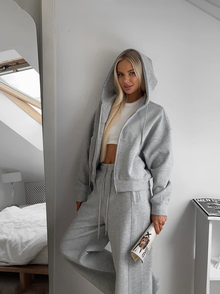 Women’s casual hoodie with high-quality zipper Chic & Stil