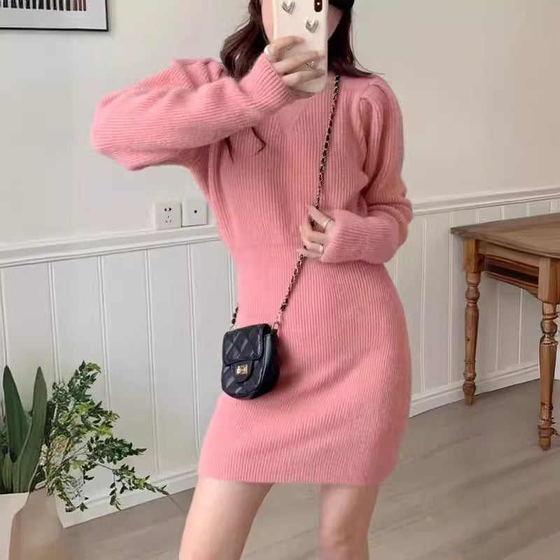 Elegant knitted dress for women with a fitted silhouette and puff sleeves Lune London