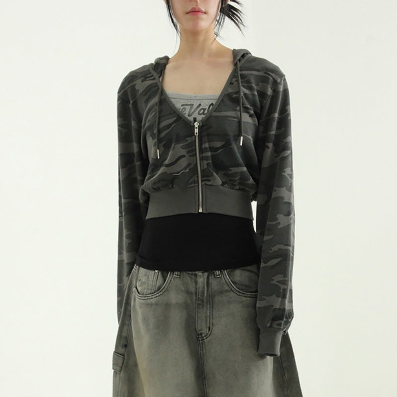 Ladies sporty cropped zip hoodie Chic & Stil