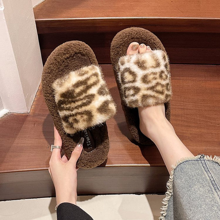 Women soft animal print slippers Lune London