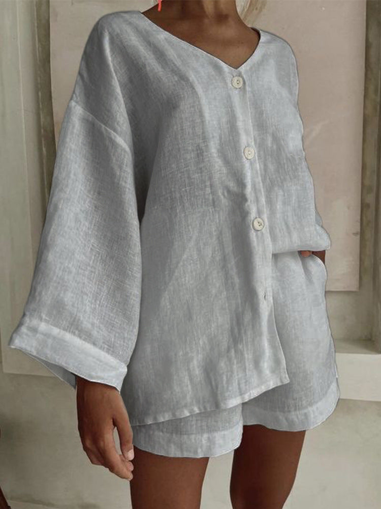 Casual women's outfit with a loose top and shorts Lune London