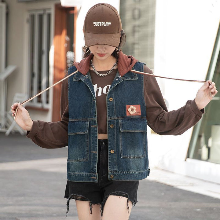 Gilet en denim pour femmes avec capuche Chic & Stil