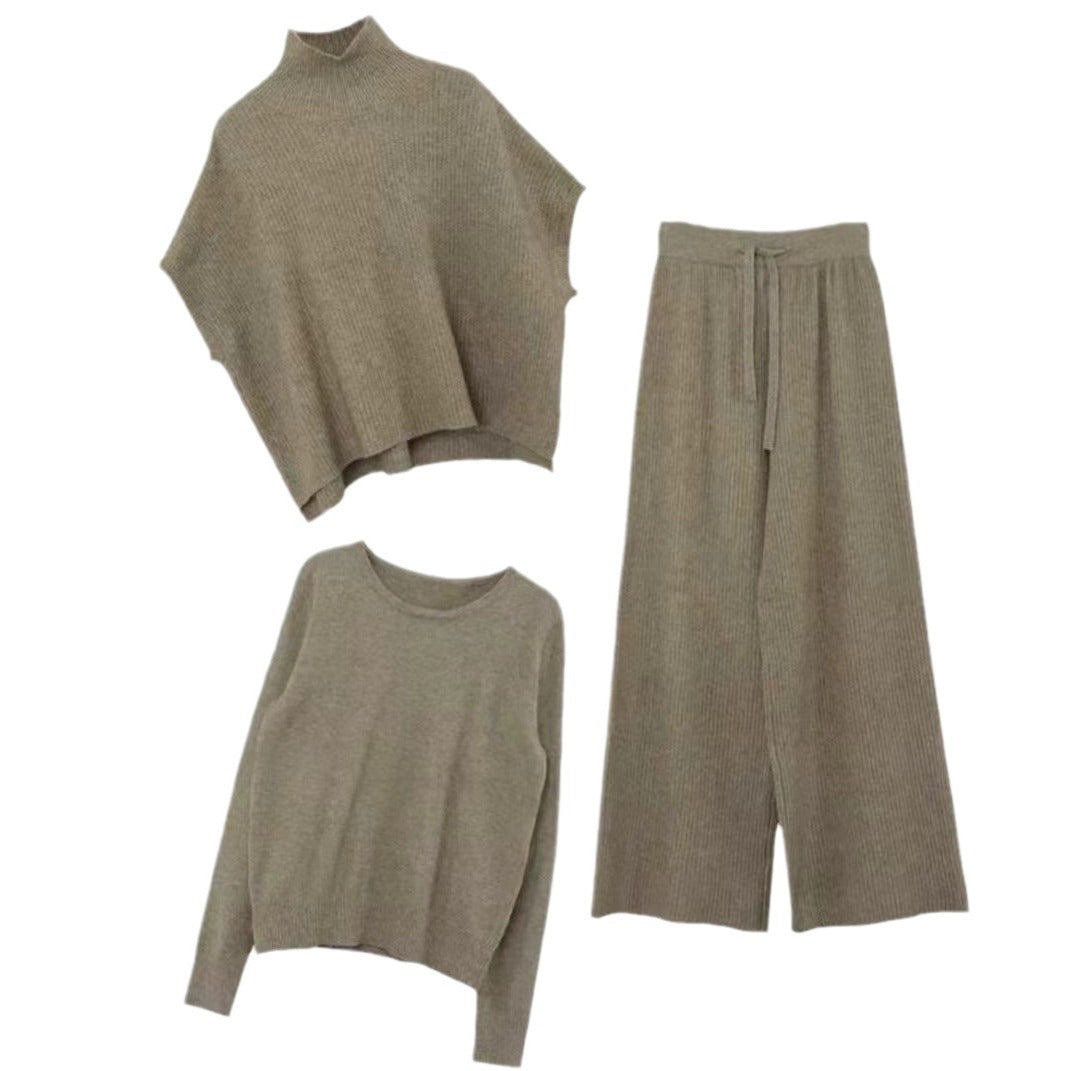 Casual knit set for women with a loose fit Lune London