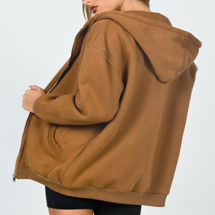 Ladies oversized hoodie sweatshirt with zipper closure and practical side pockets Lune London