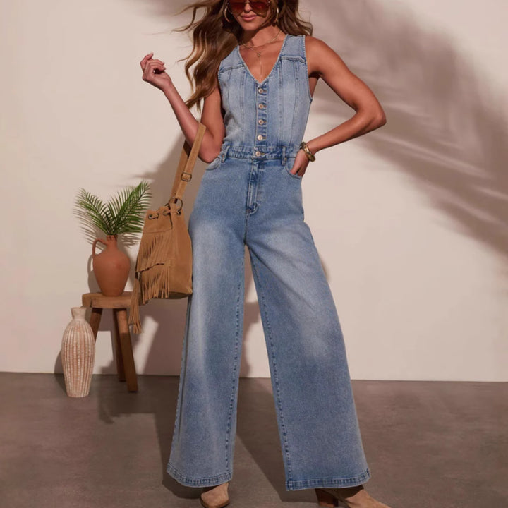 Denim overall for women with high waist and button details Chic & Stil