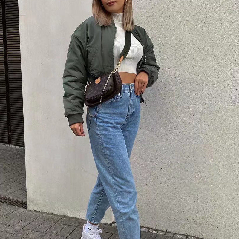 Trendy cropped bomber jacket for women with practical pockets and elastic cuffs Lune London