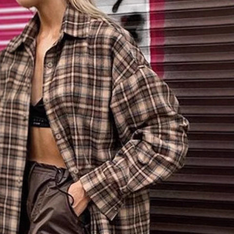 Plaid flannel blouse for women with a stylish cut and comfortable sleeves Lune London