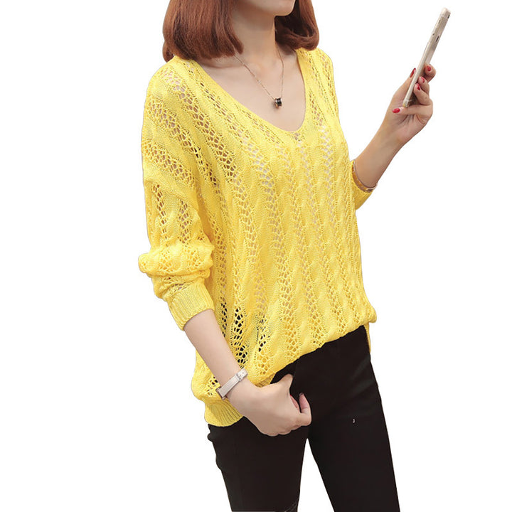 Knit sweater for women with off-shoulder design and laces at the back Lune London