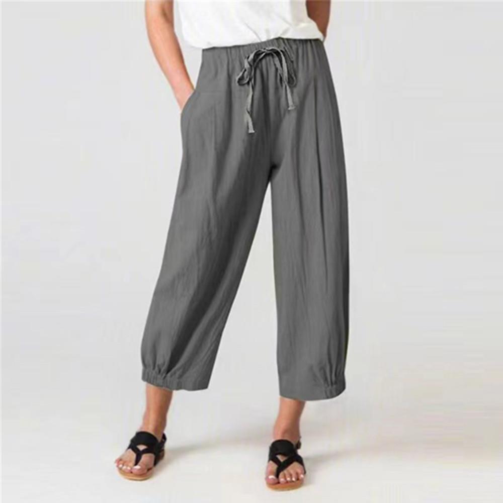 Light and comfortable summer pants for women with elastic and ankle length Lune London