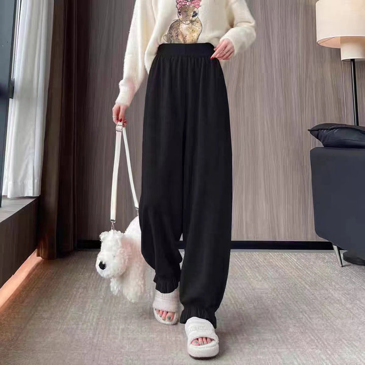 Comfortable palazzo pants for women in shiny material Lune London