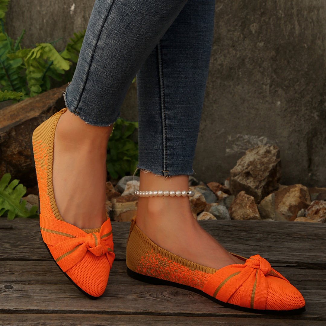 Elegant ballerinas for women with bow decoration and pointed shoe design Lune London