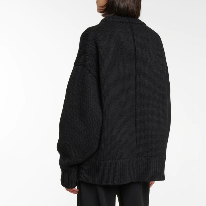 Oversized knitted sweater for women with a comfortable round neck and a relaxed fit Lune London