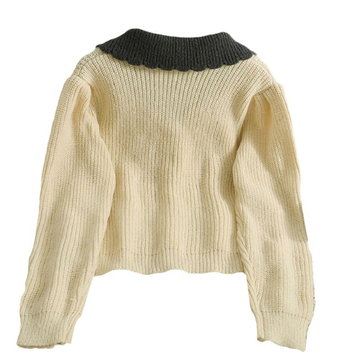 Ladies cardigan with vintage collar and large button details Lune London