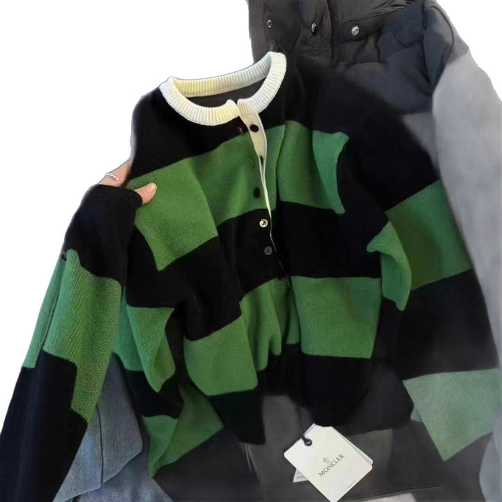 Pull tricoté sporty pour femmes avec patte de boutonnage et motif graphique Chic & Stil