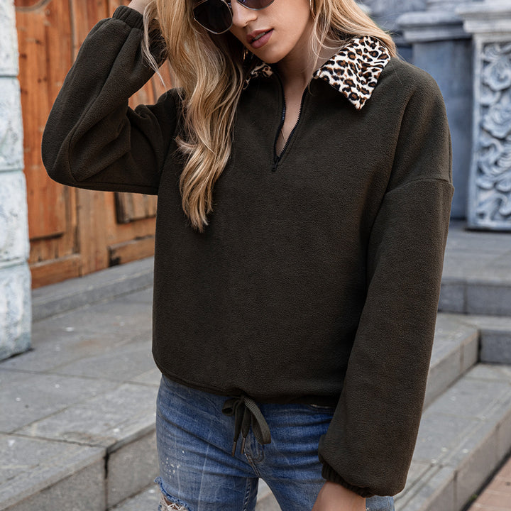 Fleece sweater for women with animal print collar Lune London