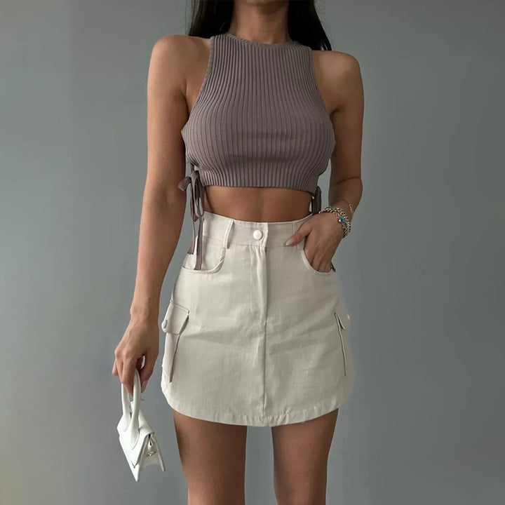 Ladies crop top with ribbed structure and tie Lune London