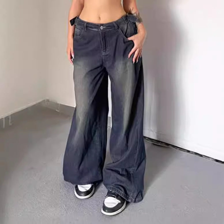 Ladies high waisted relaxed fit jeans Lune London