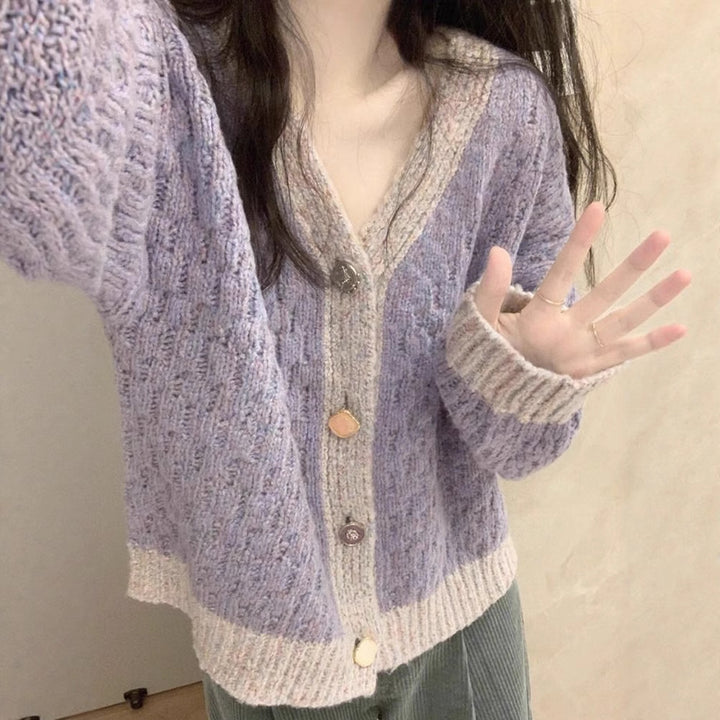 Cardigan confortable pour femmes avec détails de boutons Chic & Stil