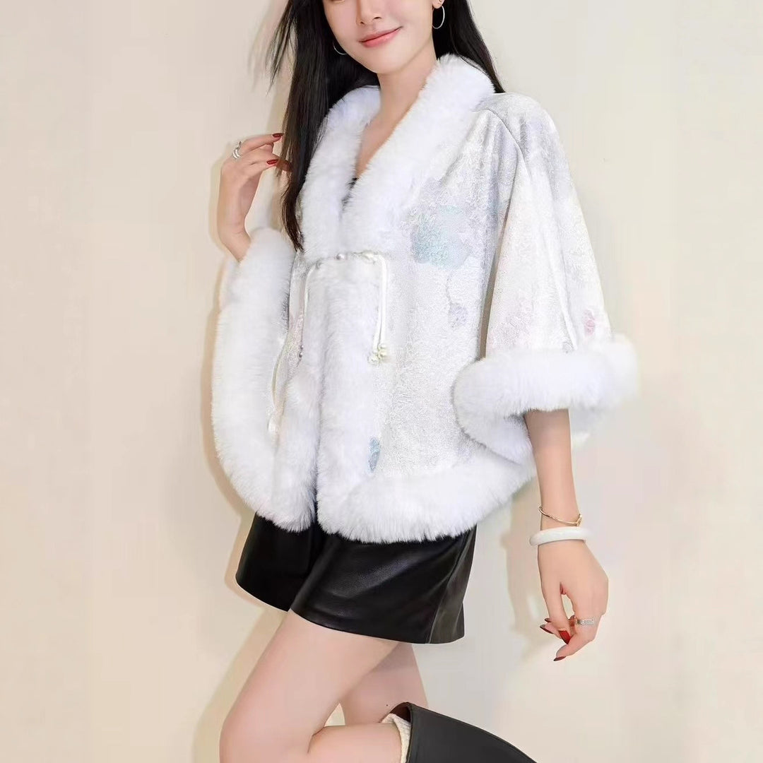 Veste élégante et confortable pour femme avec col en fourrure luxueux Chic & Stil