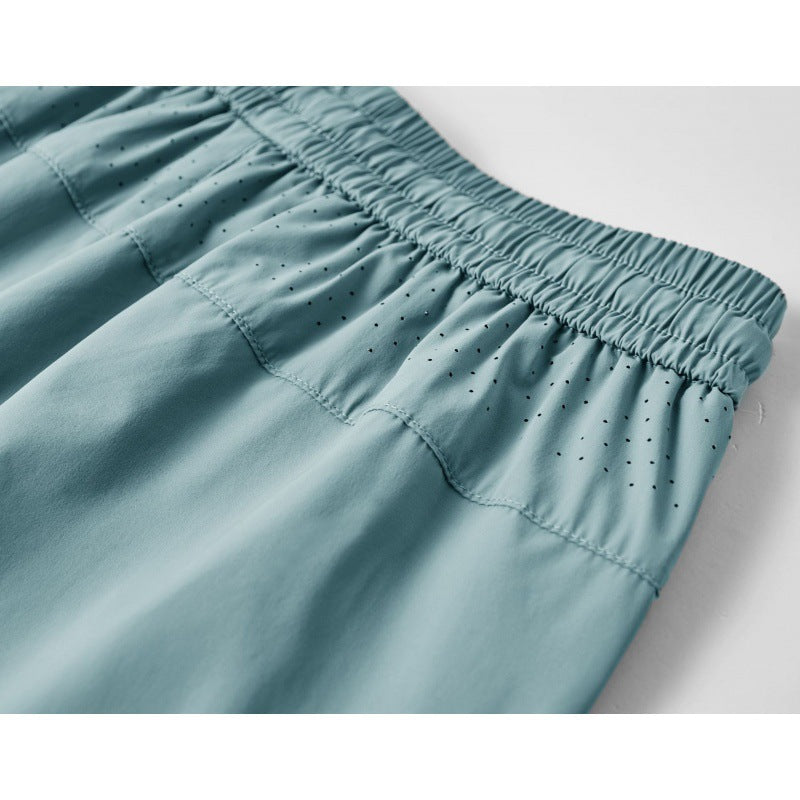 Leisure pants for men with elastic waistband and breathable inserts Lune London