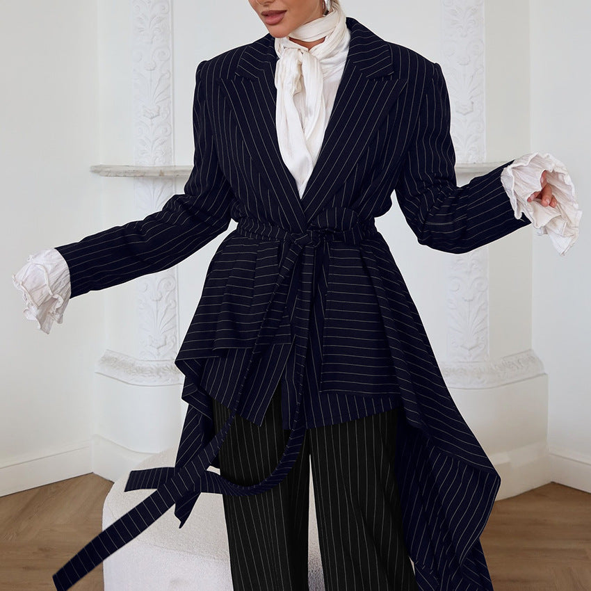 Elegant women's jacket with asymmetric cut and fitted design Lune London