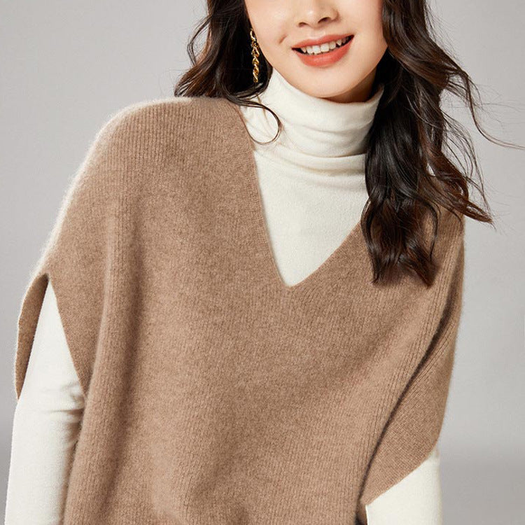 Ladies fashion knit poncho Lune London