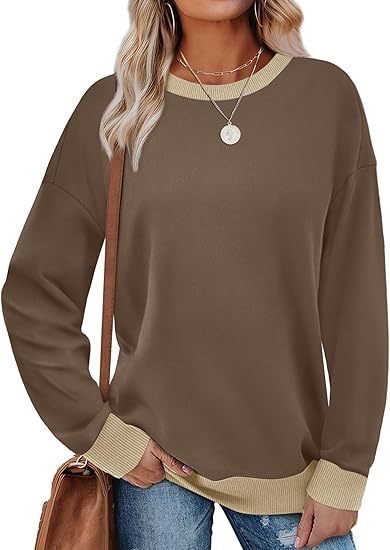 Women Casual Sweatshirt with Contrasting Cuffs and Oversized Cut Lune London