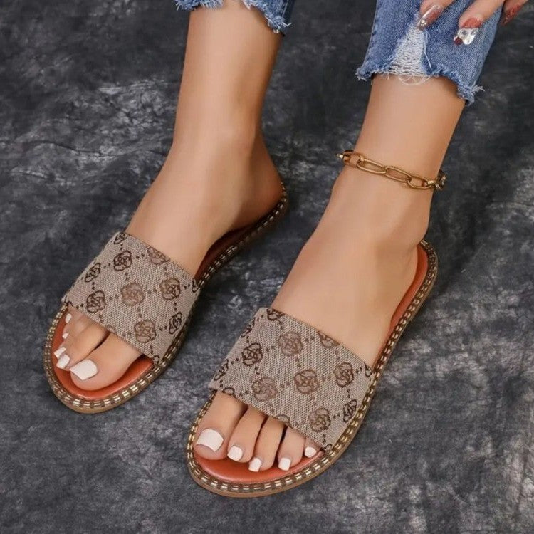 Stylish women-casual-slidesandals Lune London