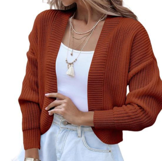 Casual knitted pullover for women with dropped shoulders and loose fit Lune London