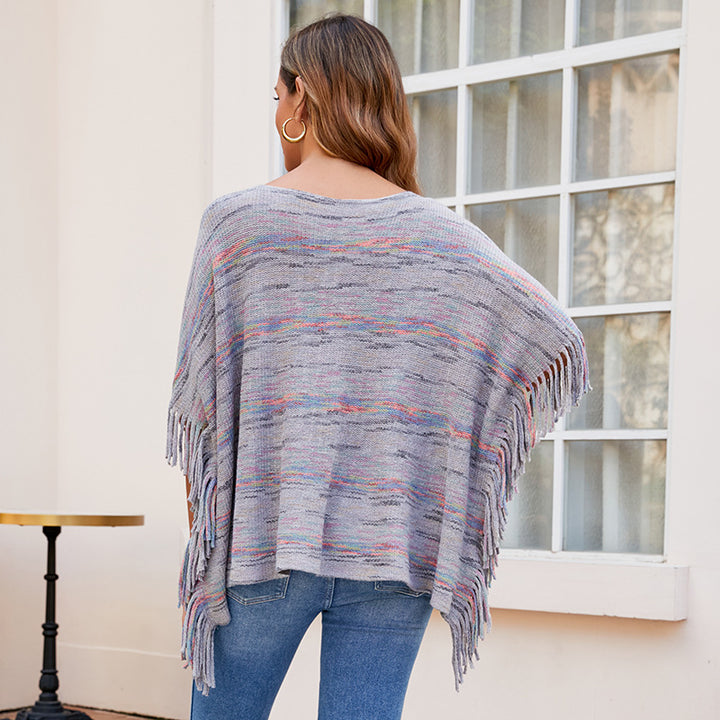 Ladies cozy poncho with fringe details Lune London