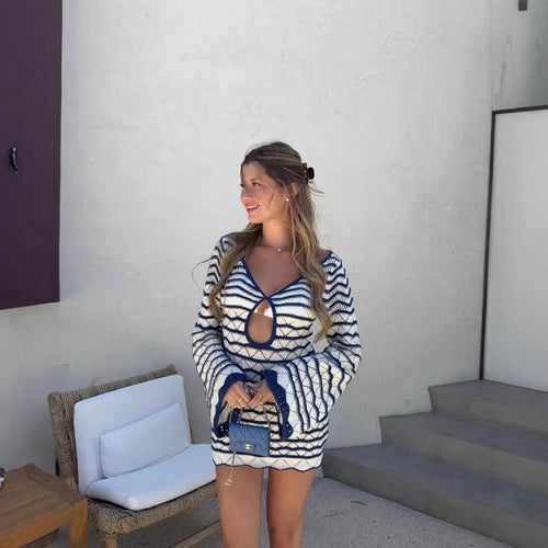 Women's knitted top with a modern wave pattern and a stylish cut Lune London