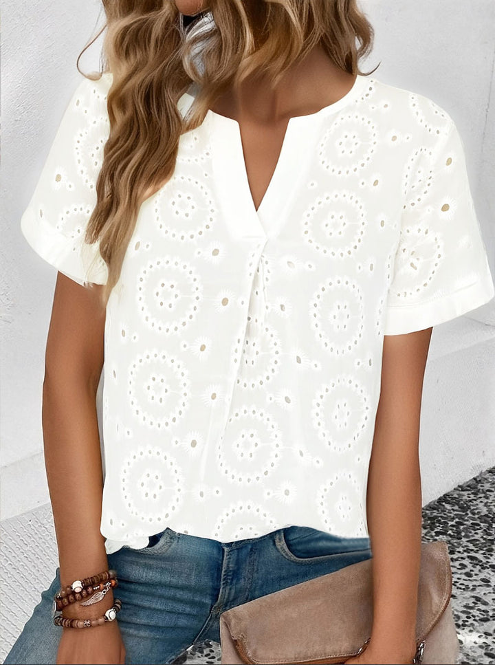 Women's shirt with openwork floral embroideries and V-neck Lune London