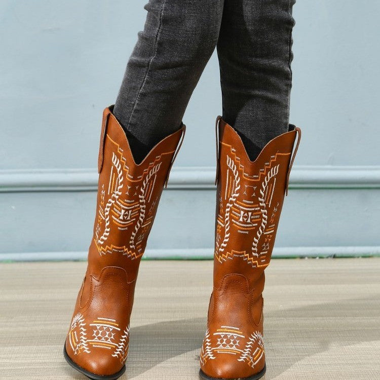 Women’s cowboy boots with artistic embroidery Lune London