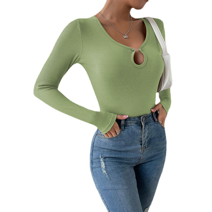 Chemise à manches longues pour femme avec décolleté en V profond et détail de nœud décoratif Chic & Stil