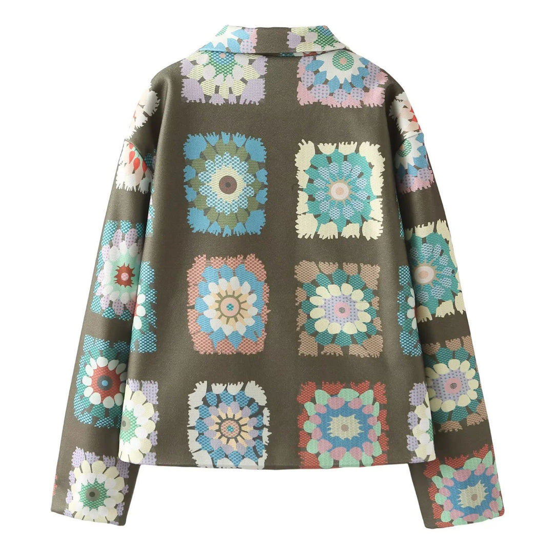Fashionable women's jacket with floral pattern and practical pockets Lune London