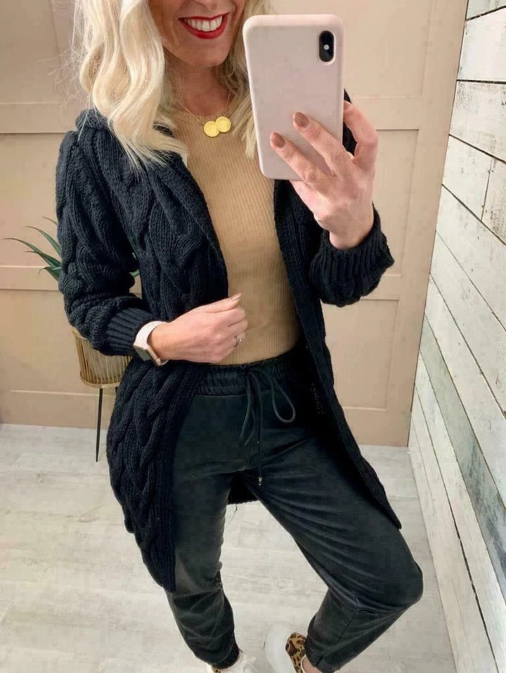 Chic and Still women's knit jacket with a trendy braid pattern