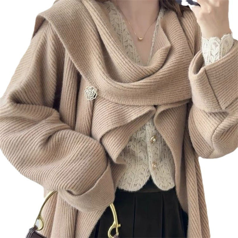 Pull en tricot surdimensionné décontracté pour femmes avec coupe asymétrique et matériau doux Chic & Stil