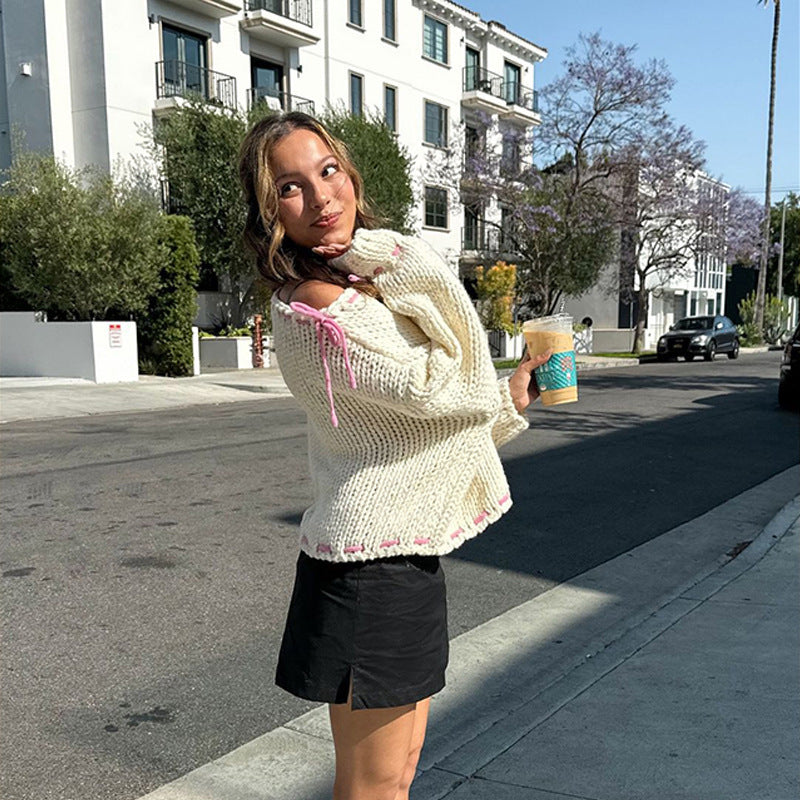 Chunky knit sweater for women with a casual off-the-shoulder design Lune London