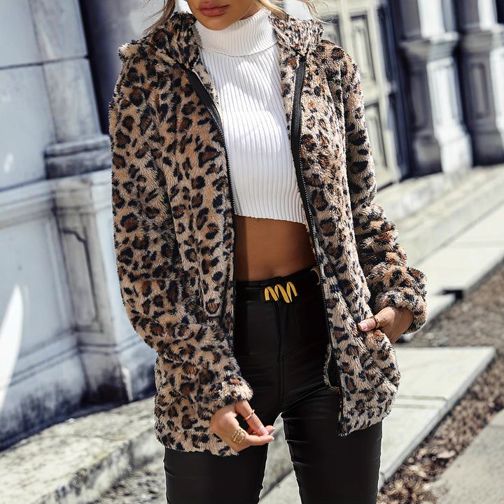 Veste en polaire pour femmes avec motif léopard et fermeture éclair pratique Chic & Stil