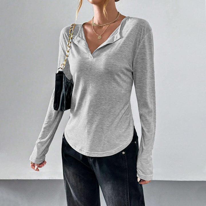 T-shirt à manches longues pour femmes avec subtil V-hals et coupe décontractée Chic & Stil