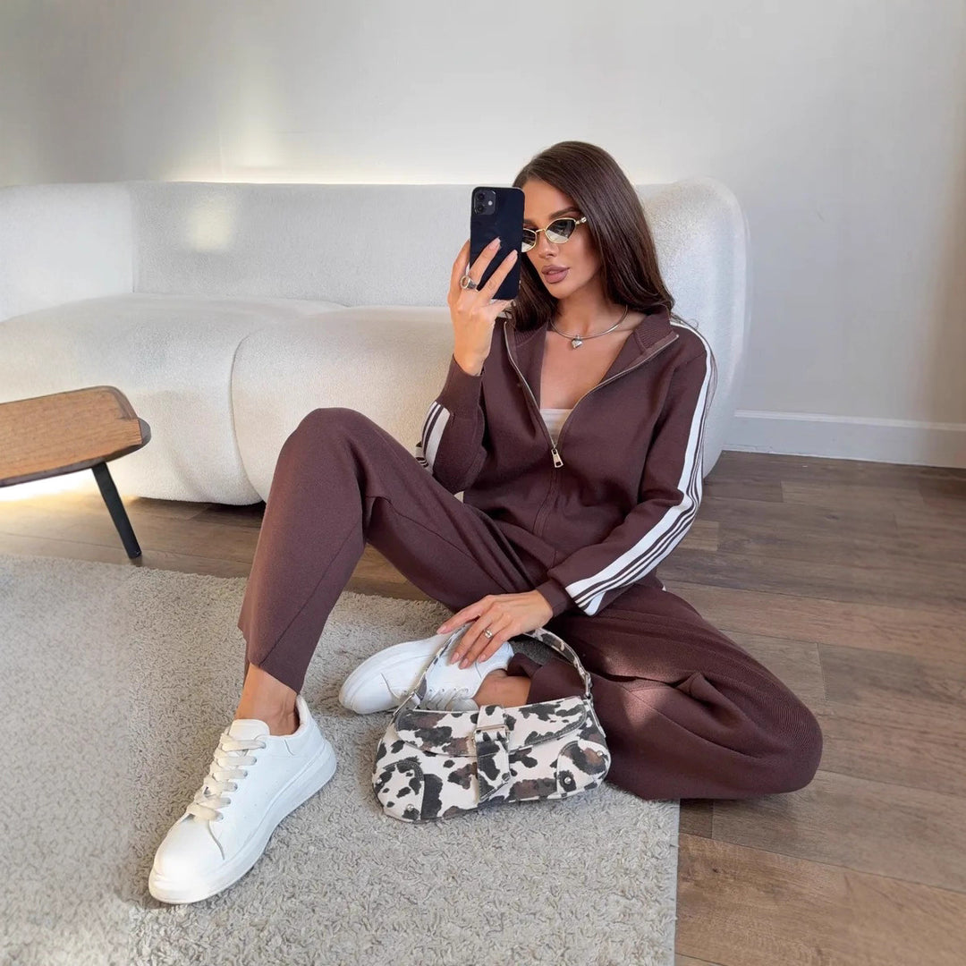 Two-piece sports set for women Lune London