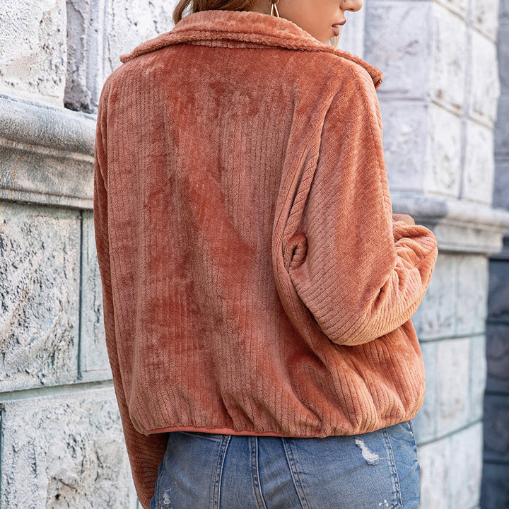 Fleece jacket for women with high collar and practical pockets Lune London