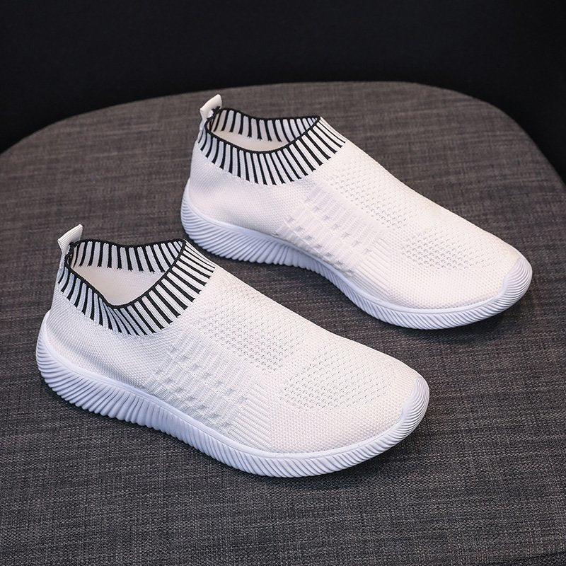 Breathable Slip-On sneakers for women with stretchy knit upper Lune London