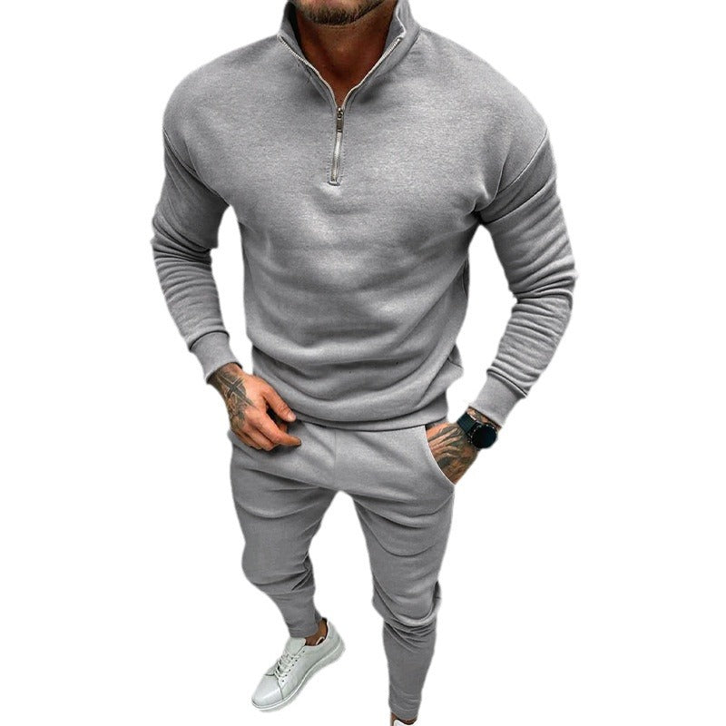Sporty fleece pullover for men with short zipper and trendy fit Lune London