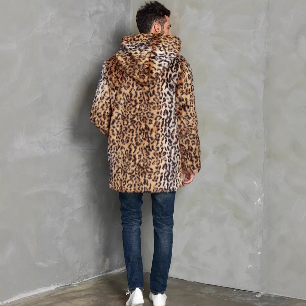 Luxurious faux fur coat for men with trendy leopard print Lune London
