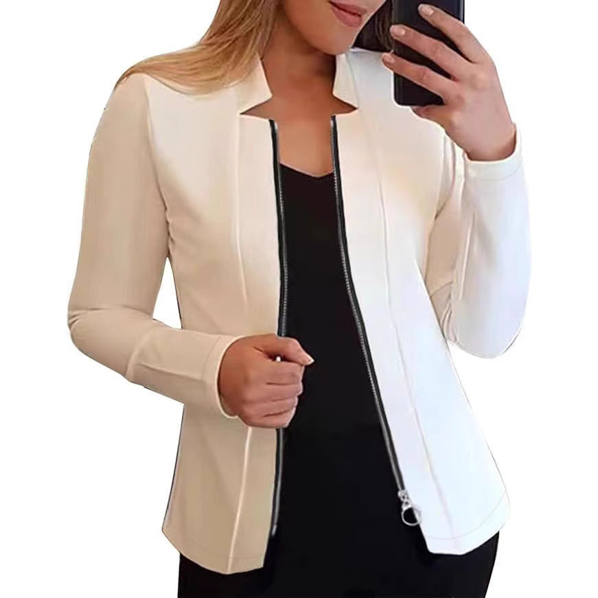 Elegant and fitted blazer jacket for women Lune London