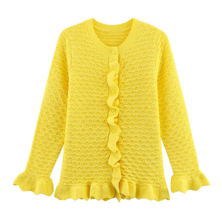 Knitted jacket for women with ruffle details and buttonhole Lune London