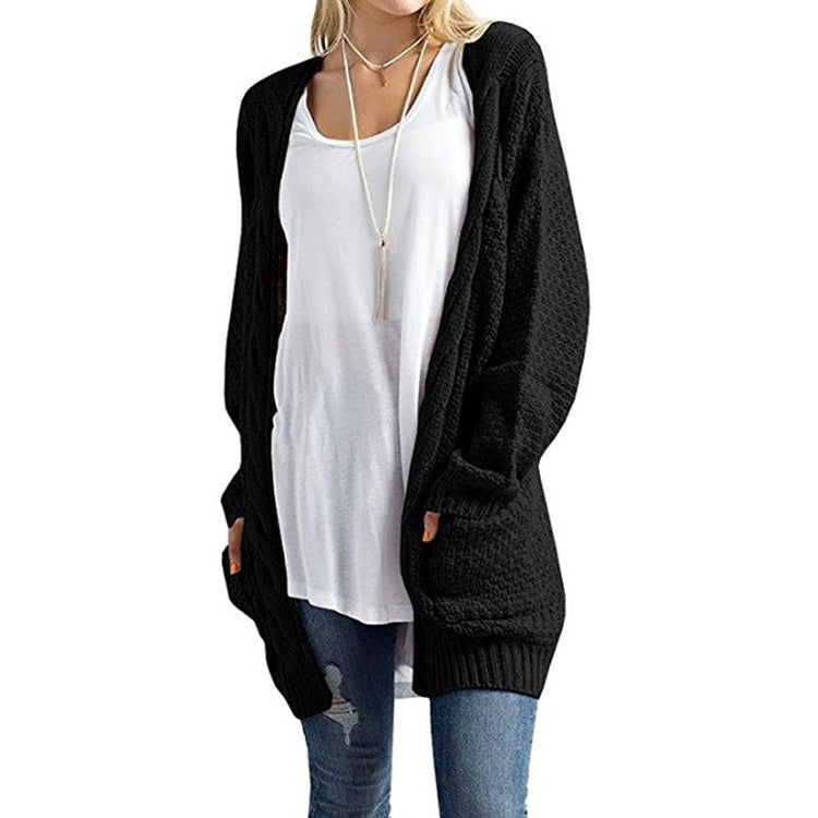 Women's knit jacket with pockets and detailed cable pattern structure Lune London