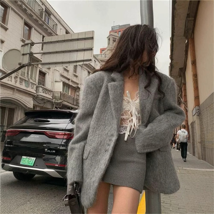 Women’s elegant wool blazer with soft fleece finish Lune London