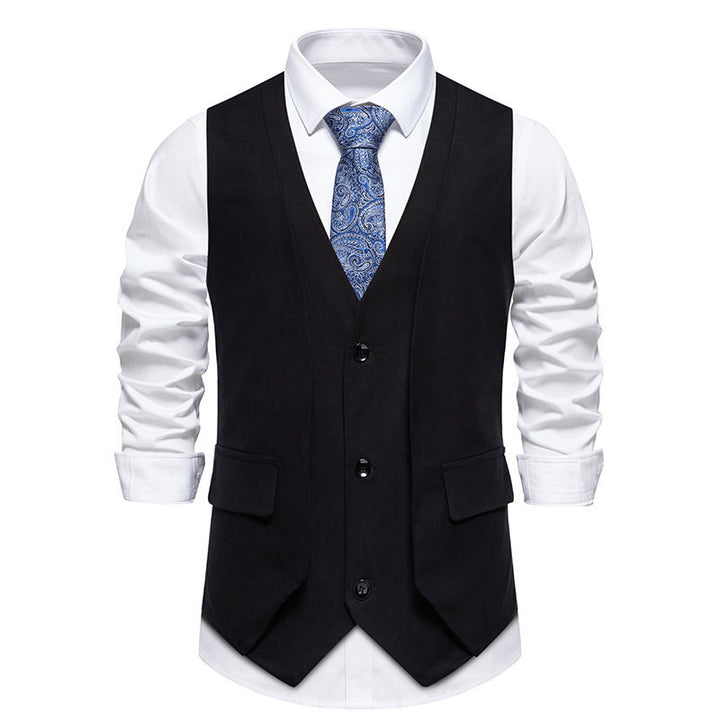 Elegant vests for men with a modern design and practical pockets Lune London